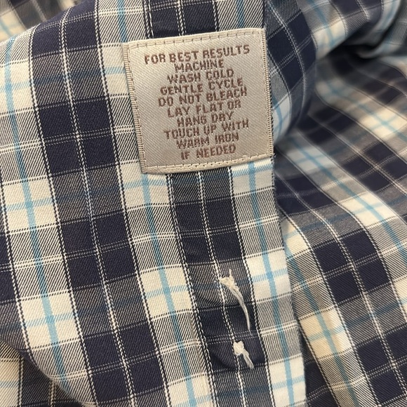 Peter Millar men’s blue long sleeve button down shirt size medium - Picture 8 of 8